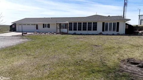 23989 Dewey Rd, Centerville, IA 52544