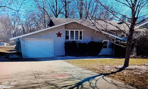 622 E Alta Vista Ave, Ottumwa, IA 52501