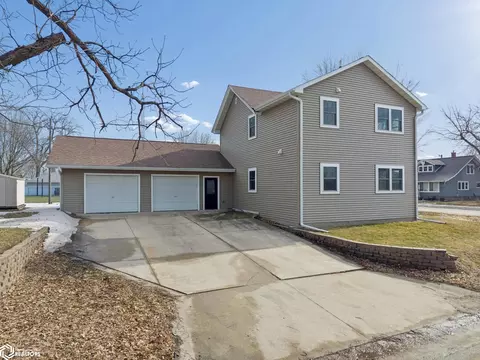 116 W Congress St, Nora Springs, IA 50458