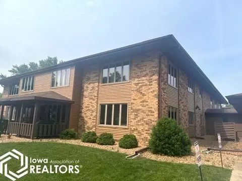 215 E Mcgregor St #5, Algona, IA 50511