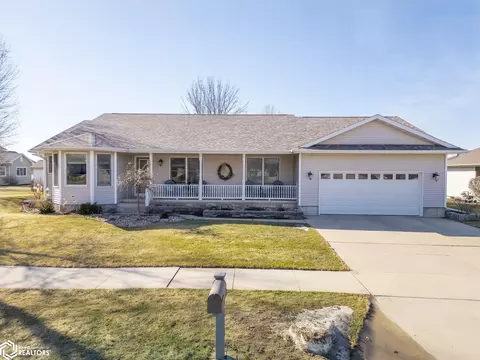 1516 S Louisiana Ave, Mason City, IA 50401