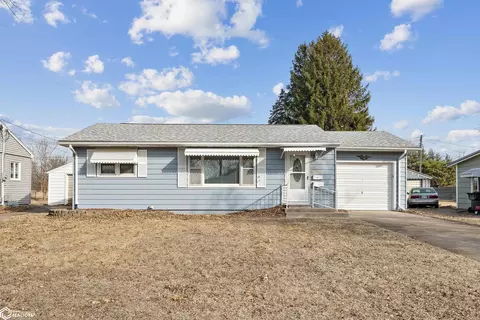 1104 Lynnwood Dr, Burlington, IA 52601