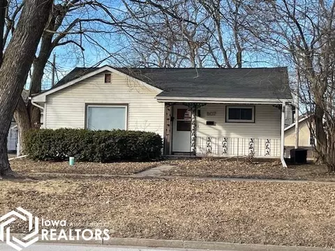 807 W Adams St, Creston, IA 50801