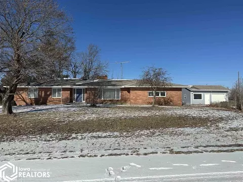 14142 524th St, Centerville, IA 52544