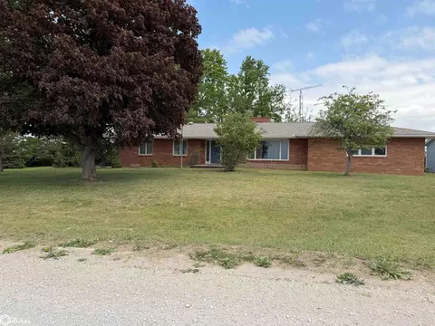Exterior - 14142 524th St, Centerville, IA 52544 photo 3 of 7