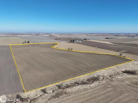 1748 190th St, Clarence, IA 52216
