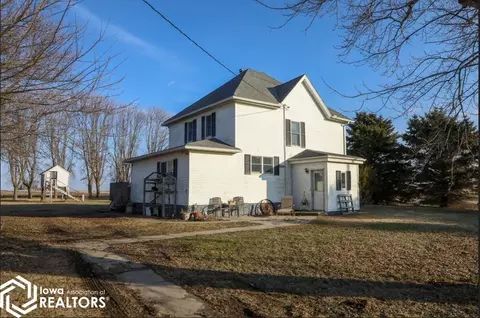 1105 120th St, Kanawha, IA 50447