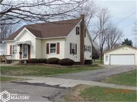 106 S Franklin St, Le Grand, IA 50142