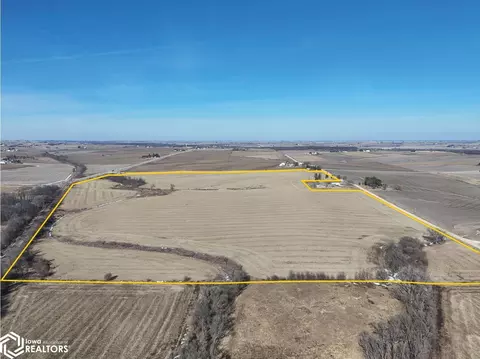 Heatons Valley Road, Central City, IA 52214