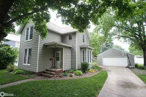 715 Boone St, Webster City, IA 50595