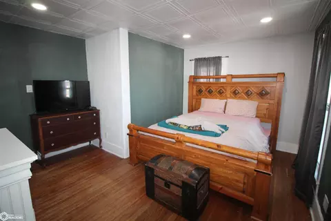 Bedroom - 502 Broad Ave, Stanton, IA 51573 photo 2 of 6