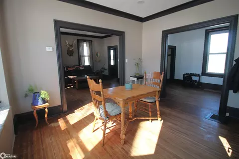 Dining - 502 Broad Ave, Stanton, IA 51573 photo 1 of 2