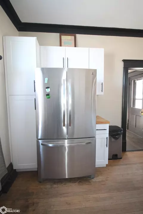 Kitchen - 502 Broad Ave, Stanton, IA 51573 photo 3 of 4