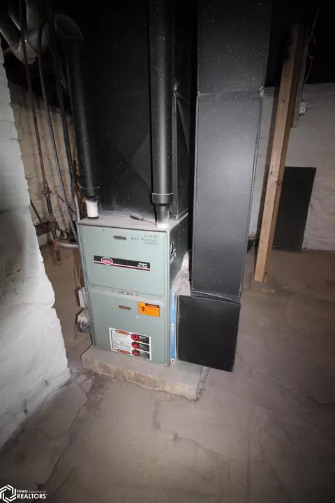Other - 502 Broad Ave, Stanton, IA 51573 photo 8 of 13