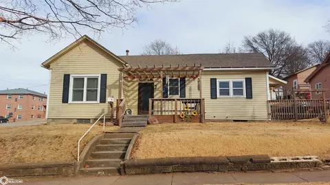 701 E Washington Ave, Red Oak, IA 51566