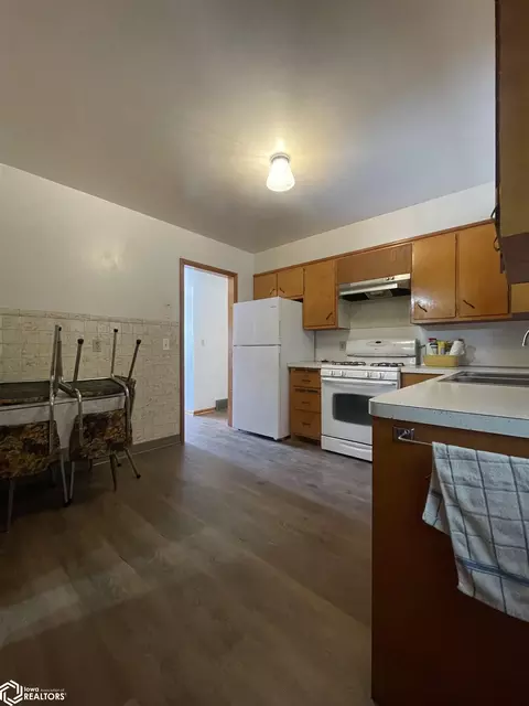 Kitchen - 110 E 10th St, Carroll, IA 51401 photo 1 of 2