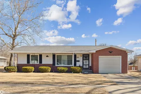 10 Oak Dr, Fort Madison, IA 52627