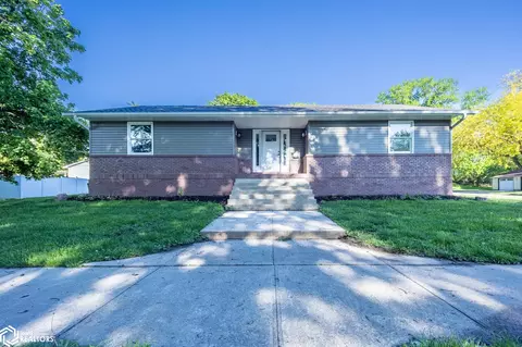 1611 Main St, Hamburg, IA 51640