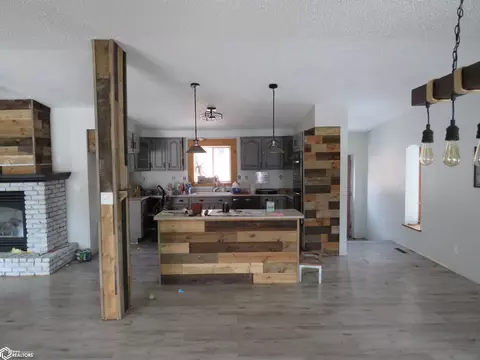 Kitchen - 404 5th St SW, Hampton, IA 50441 photo 1 of 1