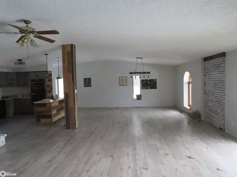 Living - 404 5th St SW, Hampton, IA 50441 photo 3 of 3