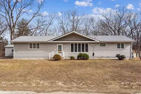 1924 Grube St, Burlington, IA 52601