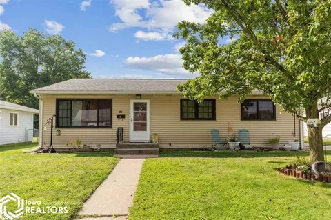 427 Denmark St, Burlington, IA 52601