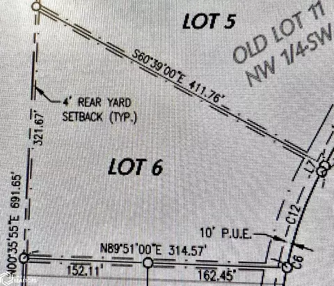 102 N Cedar Cir, New Sharon, IA 50207