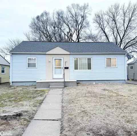 2419 Avenue G, Fort Madison, IA 52627