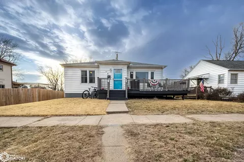 410 East St, Shenandoah, IA 51601