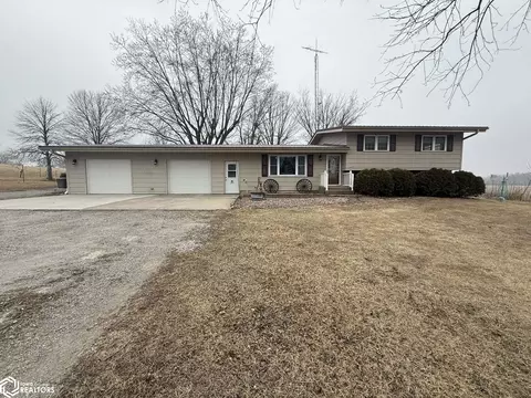 23873 160th Ave, Centerville, IA 52544
