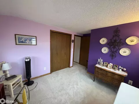 Bedroom - 23873 160th Ave, Centerville, IA 52544 photo 4 of 5