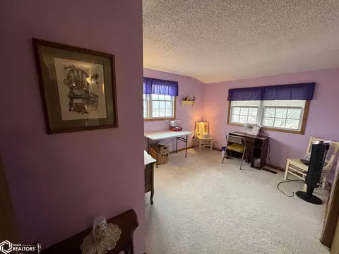 Bedroom - 23873 160th Ave, Centerville, IA 52544 photo 3 of 5