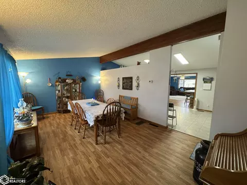 Dining - 23873 160th Ave, Centerville, IA 52544 photo 2 of 3