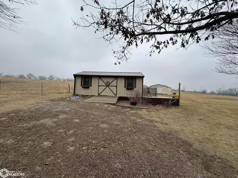 Exterior - 23873 160th Ave, Centerville, IA 52544 photo 12 of 13