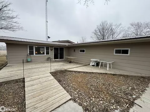Exterior - 23873 160th Ave, Centerville, IA 52544 photo 2 of 13