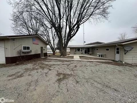 Exterior - 23873 160th Ave, Centerville, IA 52544 photo 5 of 13