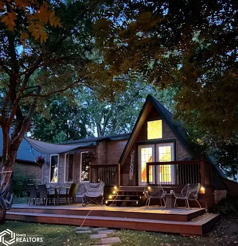 1331 Tomahawk Trl, Ellston, IA 50074