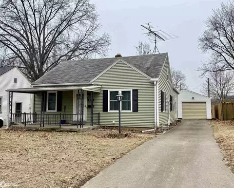 2313 Burlington Ave, Burlington, IA 52601