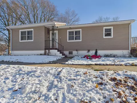 201 S First St, Northboro, IA 51647