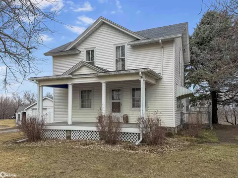 410 1st St, Traer, IA 50675
