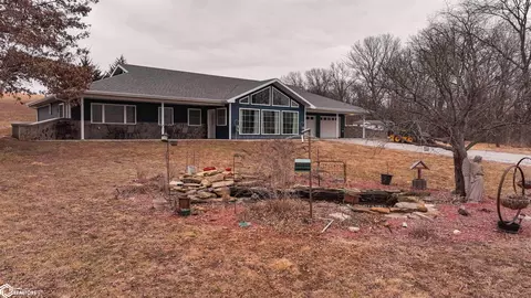 14177 50th St, Ottumwa, IA 52501