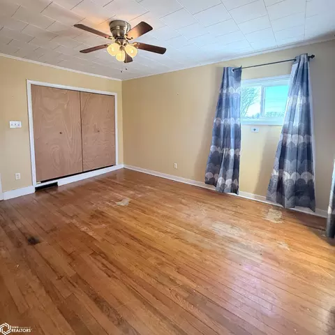 Bedroom - 1820 Laurel St, Hamilton, IL 62341 photo 2 of 2