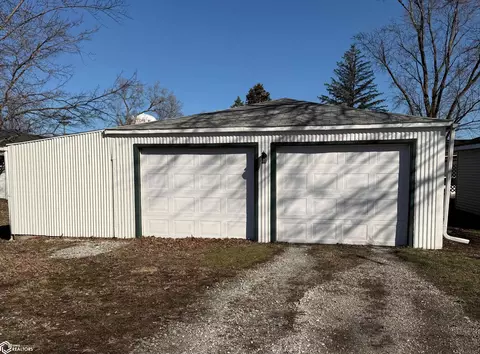 Other - 1820 Laurel St, Hamilton, IL 62341 photo 2 of 3