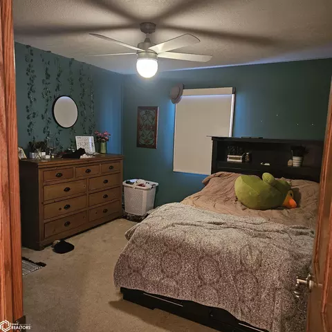 Bedroom - 204 E Prairie St, Creston, IA 50801 photo 3 of 4