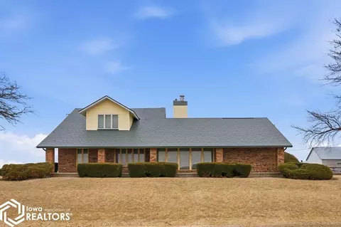 33536 180 Ave, Hedrick, IA 52563