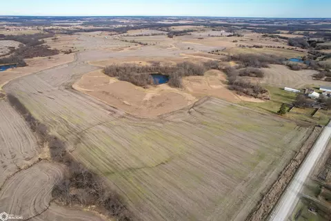 Dewey Road, Centerville, IA 52544