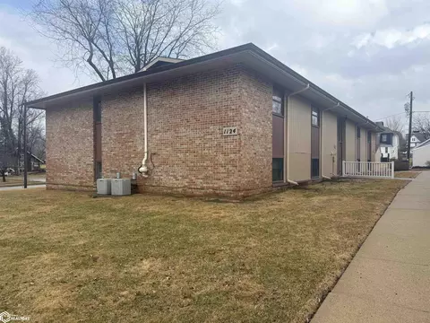 1124 N Carroll St #11, Carroll, IA 51401