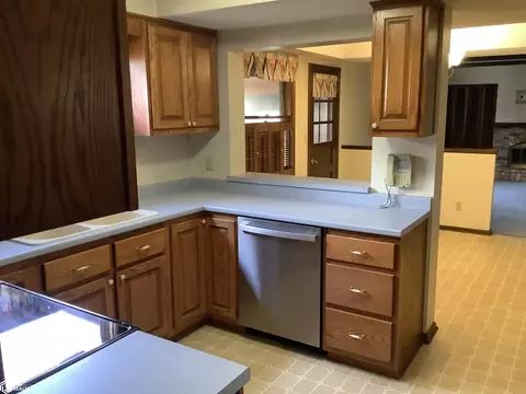 Kitchen - 708 3rd Ave SE, Hampton, IA 50441 photo 2 of 2