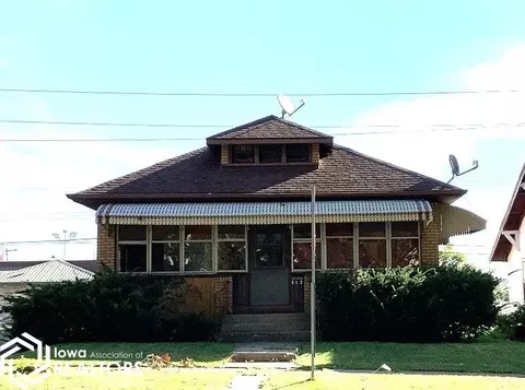 612 S Central Ave, Burlington, IA 52601