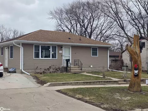 1710 Custer St, Iowa Falls, IA 50126
